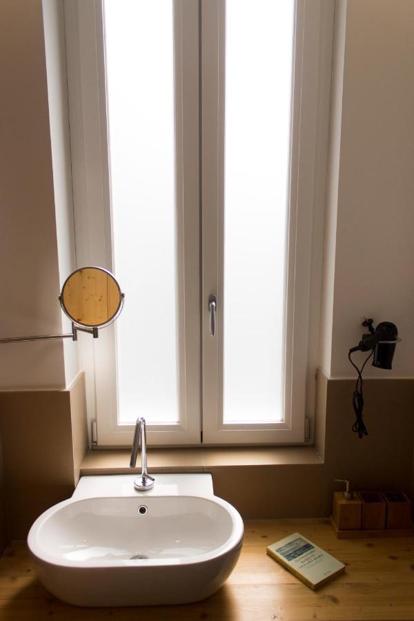 Schiara Apartment Наполи Екстериор снимка
