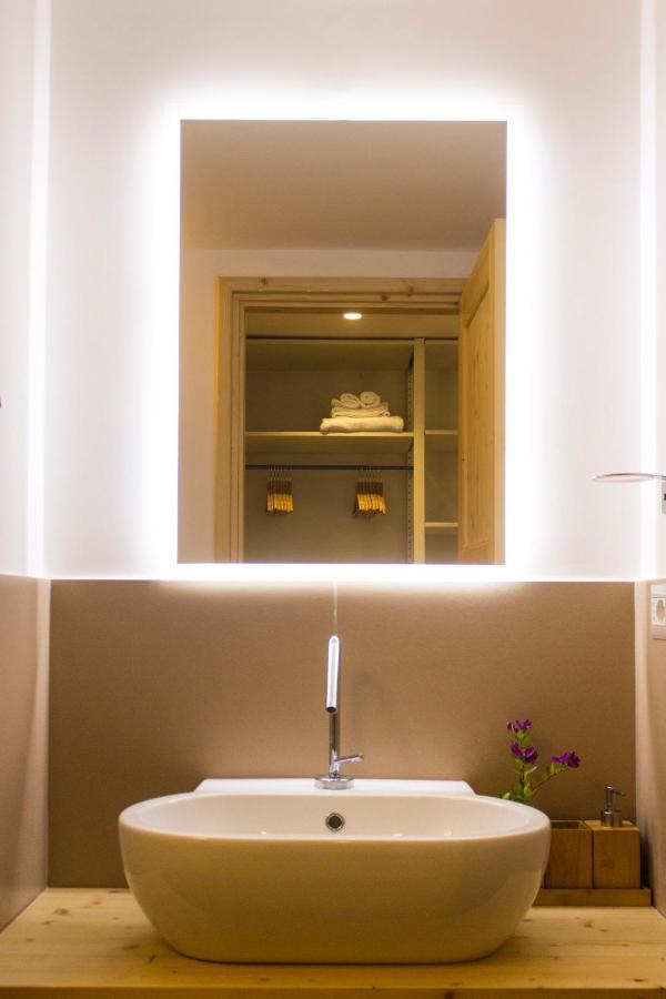 Schiara Apartment Наполи Екстериор снимка